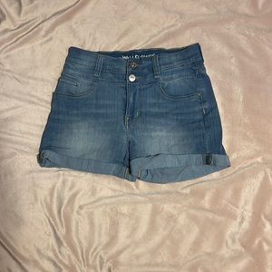 women’s high waisted jeans/jegging shorts
